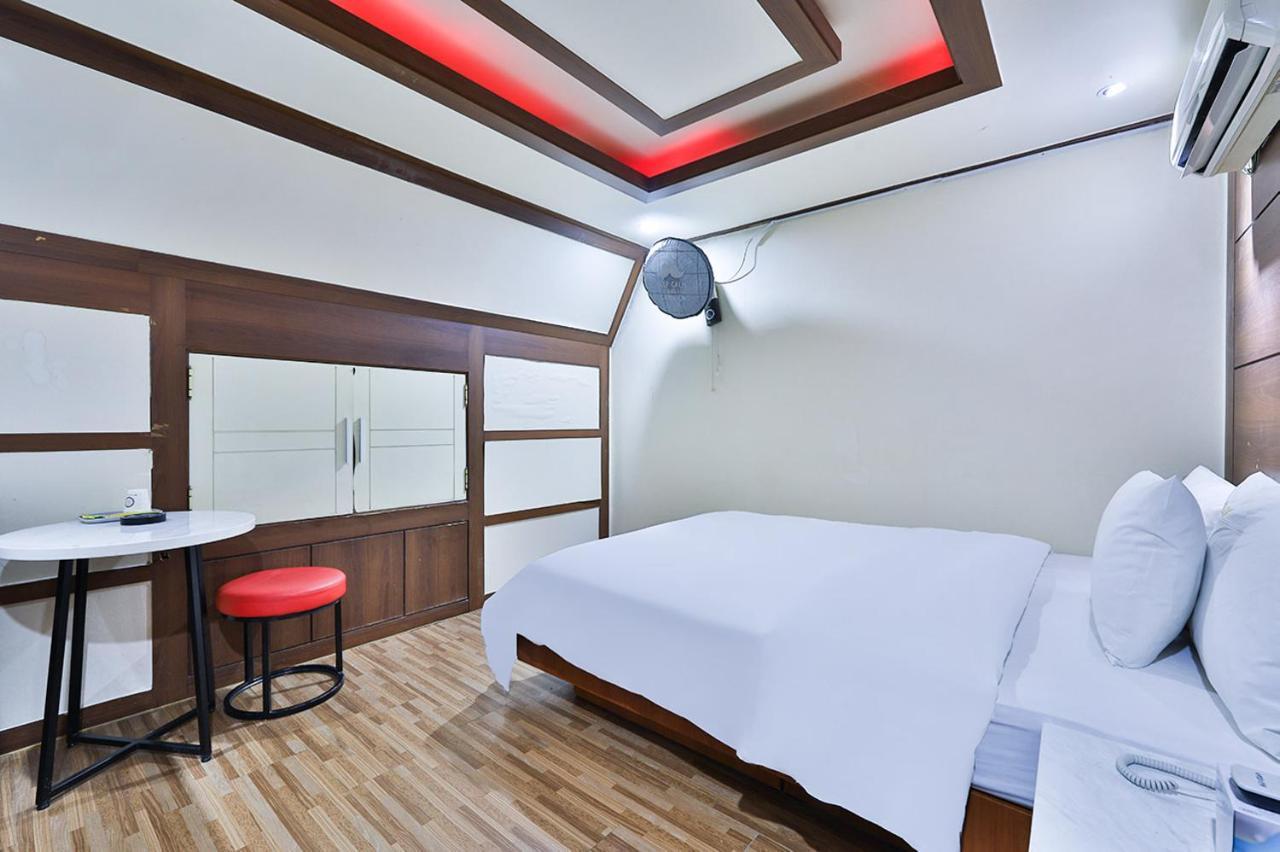 Picasso Motel Seul Dış mekan fotoğraf