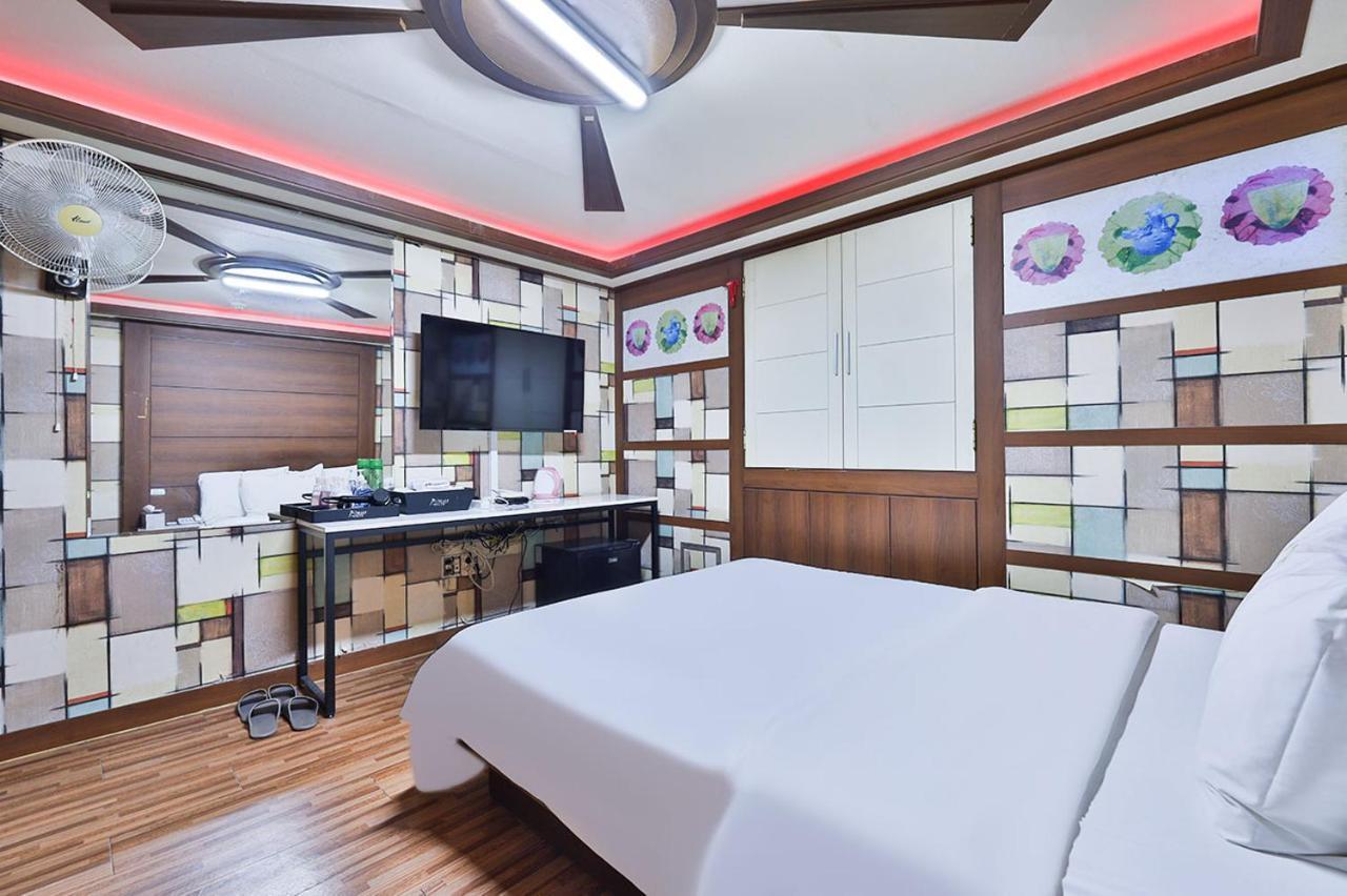 Picasso Motel Seul Dış mekan fotoğraf