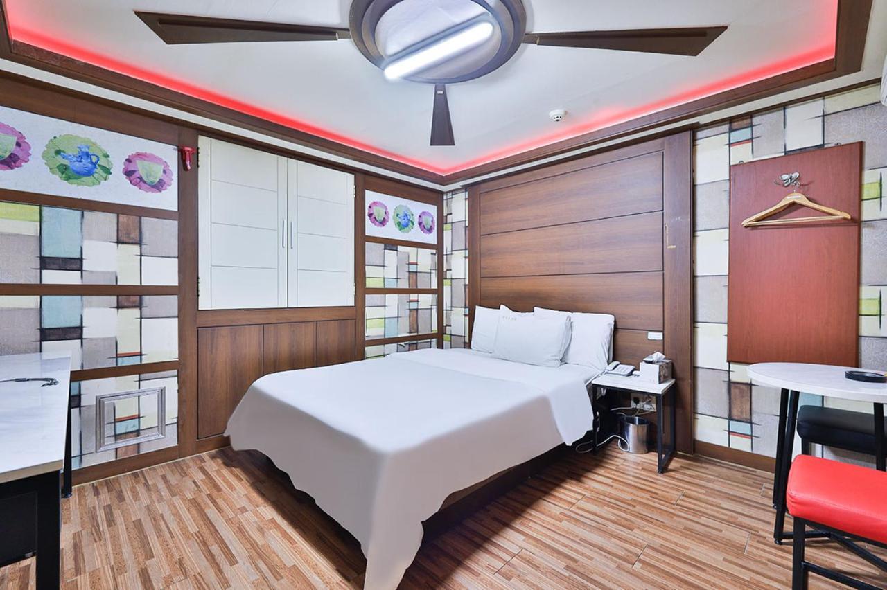 Picasso Motel Seul Dış mekan fotoğraf