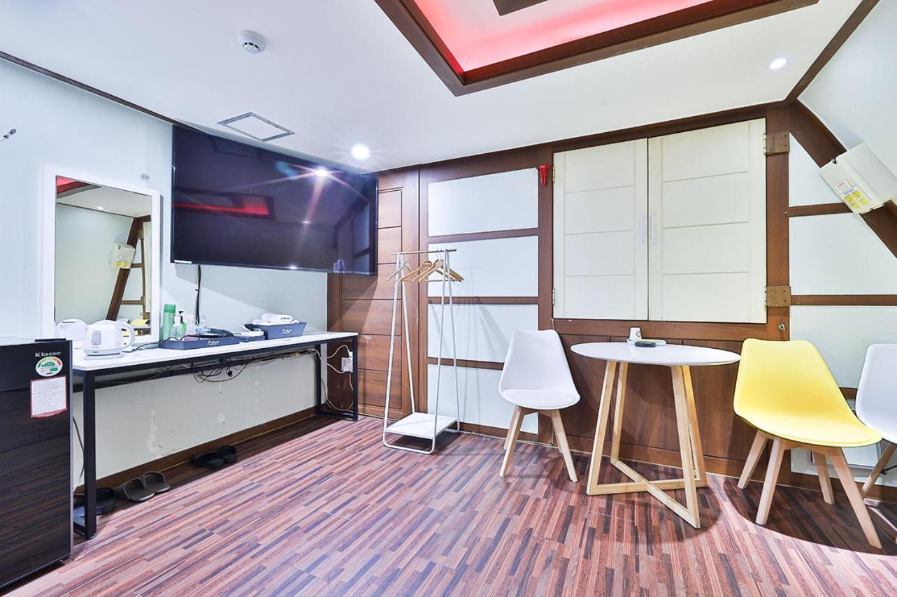 Picasso Motel Seul Dış mekan fotoğraf