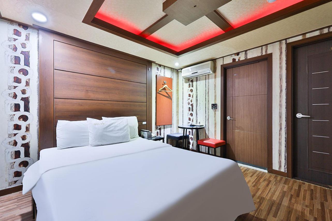 Picasso Motel Seul Dış mekan fotoğraf
