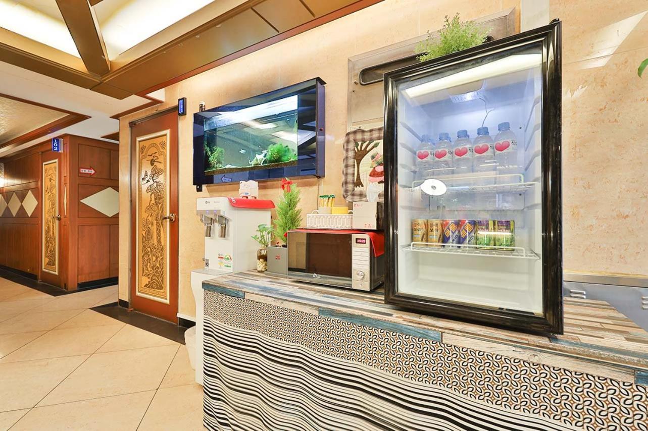Picasso Motel Seul Dış mekan fotoğraf