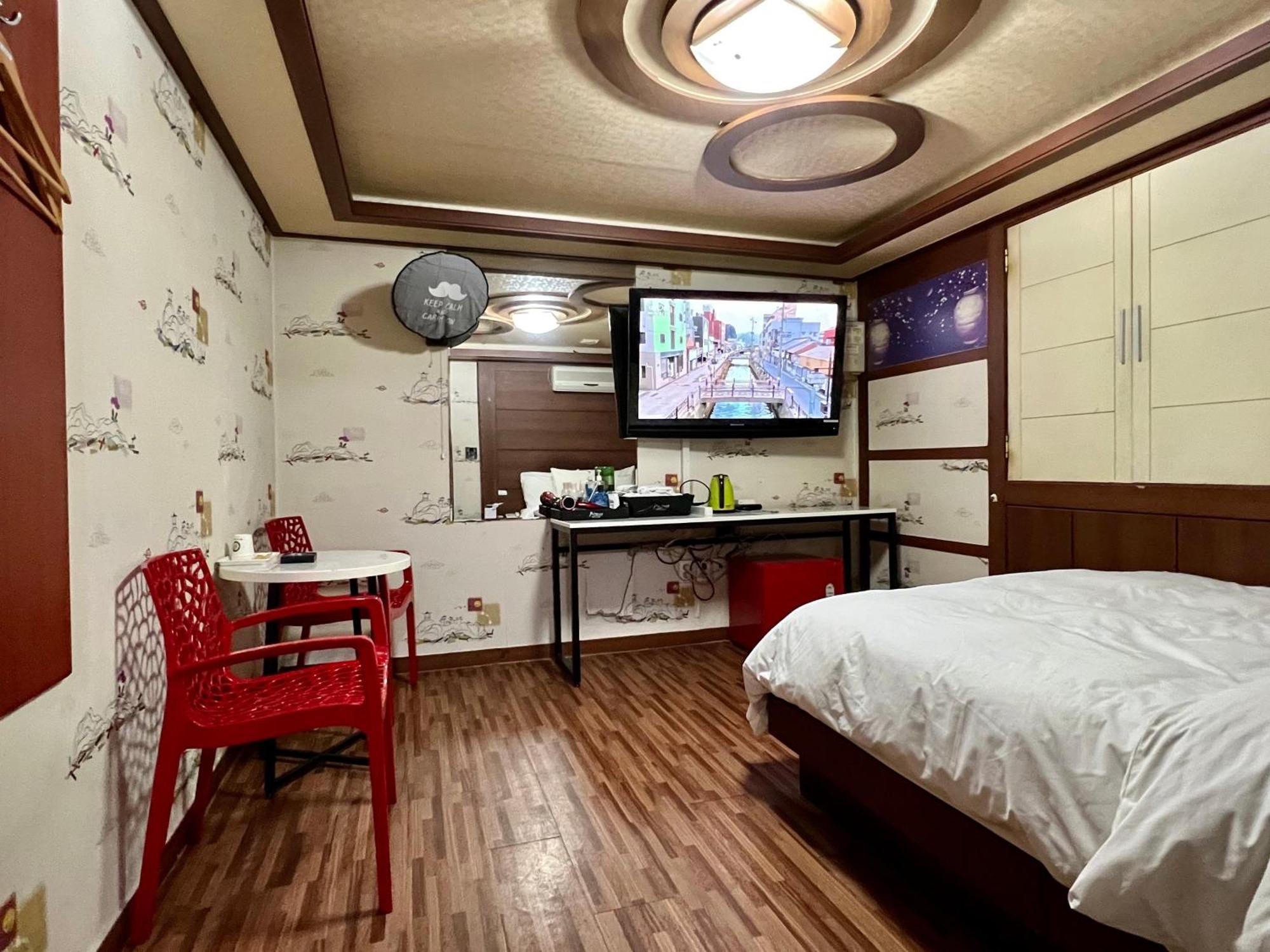 Picasso Motel Seul Dış mekan fotoğraf